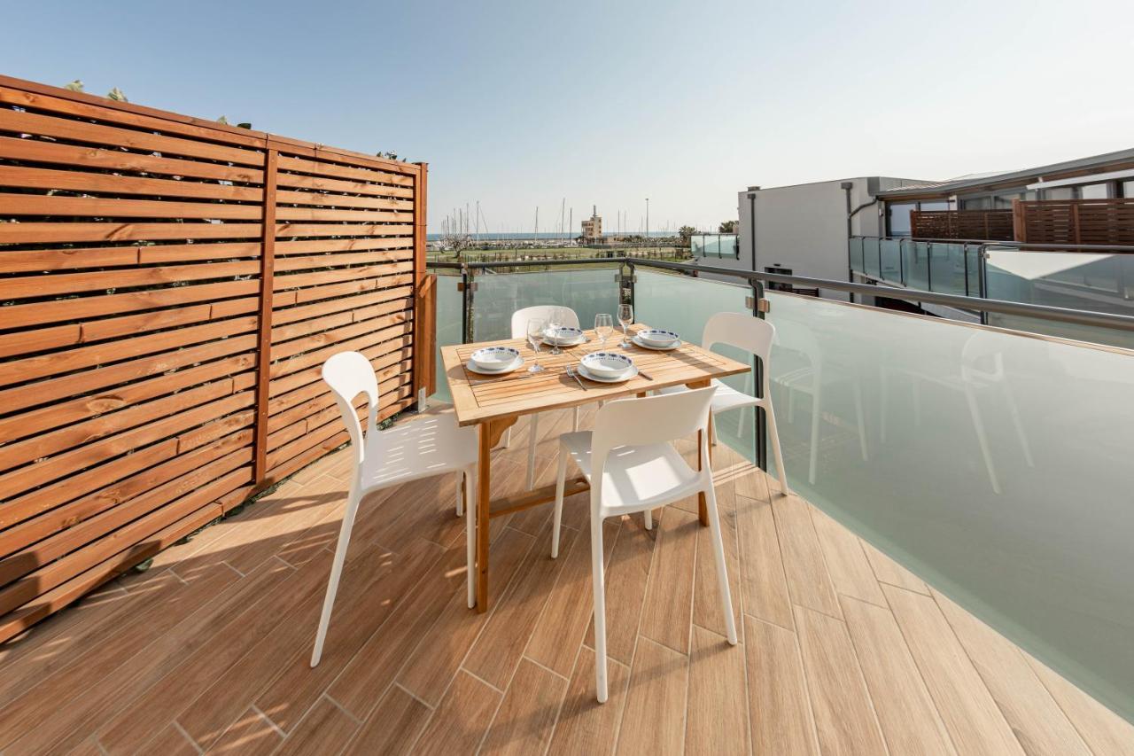 H11 Luxury 12B Porto - Piscina - Jacuzzi Apartamento Santo Stefano al Mare Exterior foto